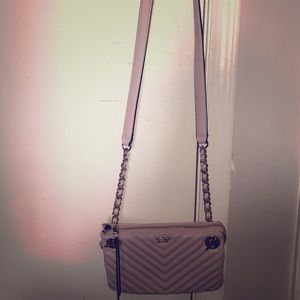 Crossbody Victoria’s Secret mini purse
